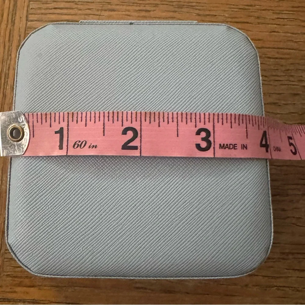 Compact Jewelry Organizer with Mirror baby blue, size 4x4 travel rings earrings